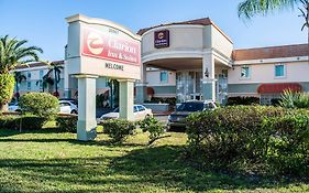 Clarion Inn And Suites Clearwater